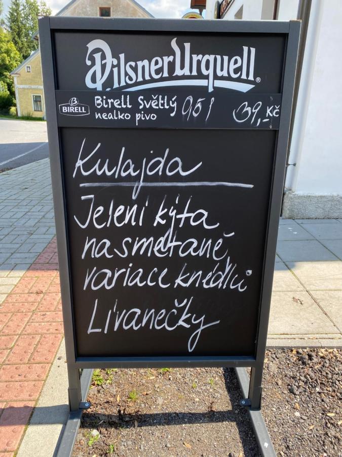 Hostinec U Pejska A Kocicky Mariánské Lázně Exterior foto